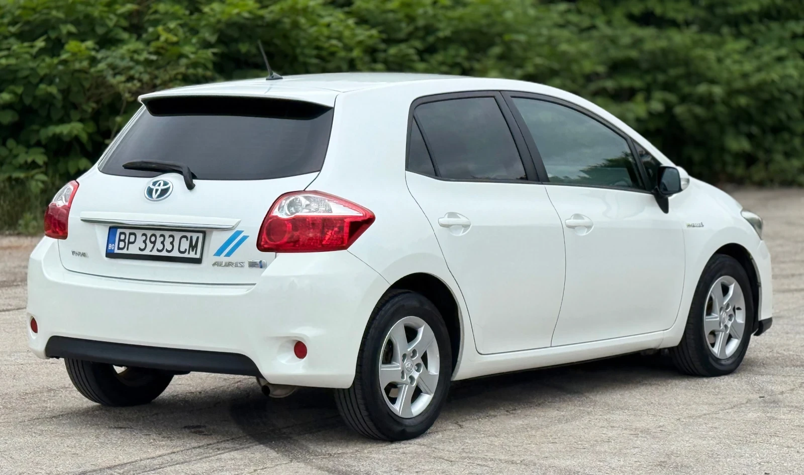 Toyota Auris 1.8VVT-i * HYBRID* * Автоматик* * Face-Lift*  - изображение 6