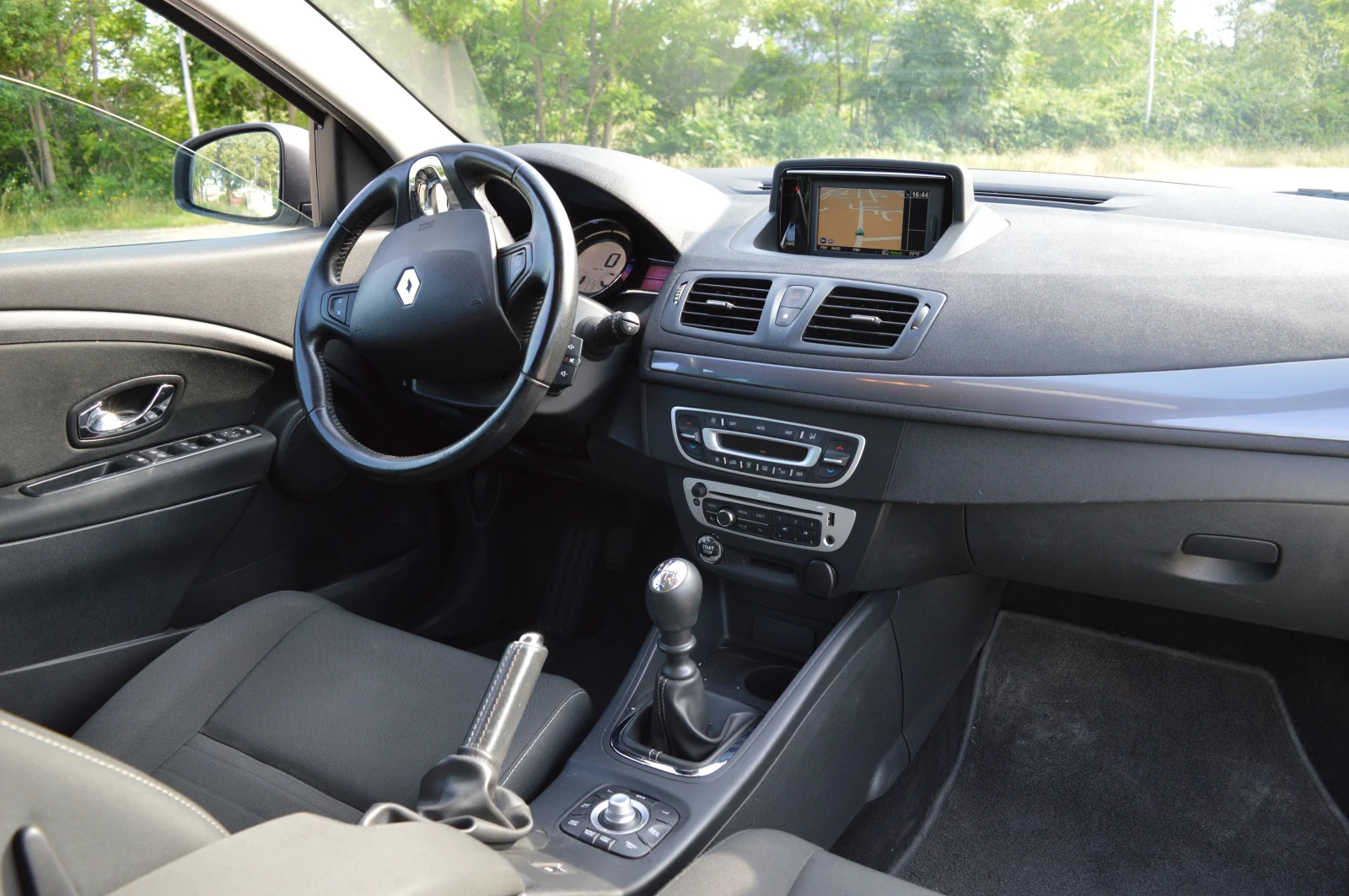 Renault Megane 1.5dci 110кс - изображение 7