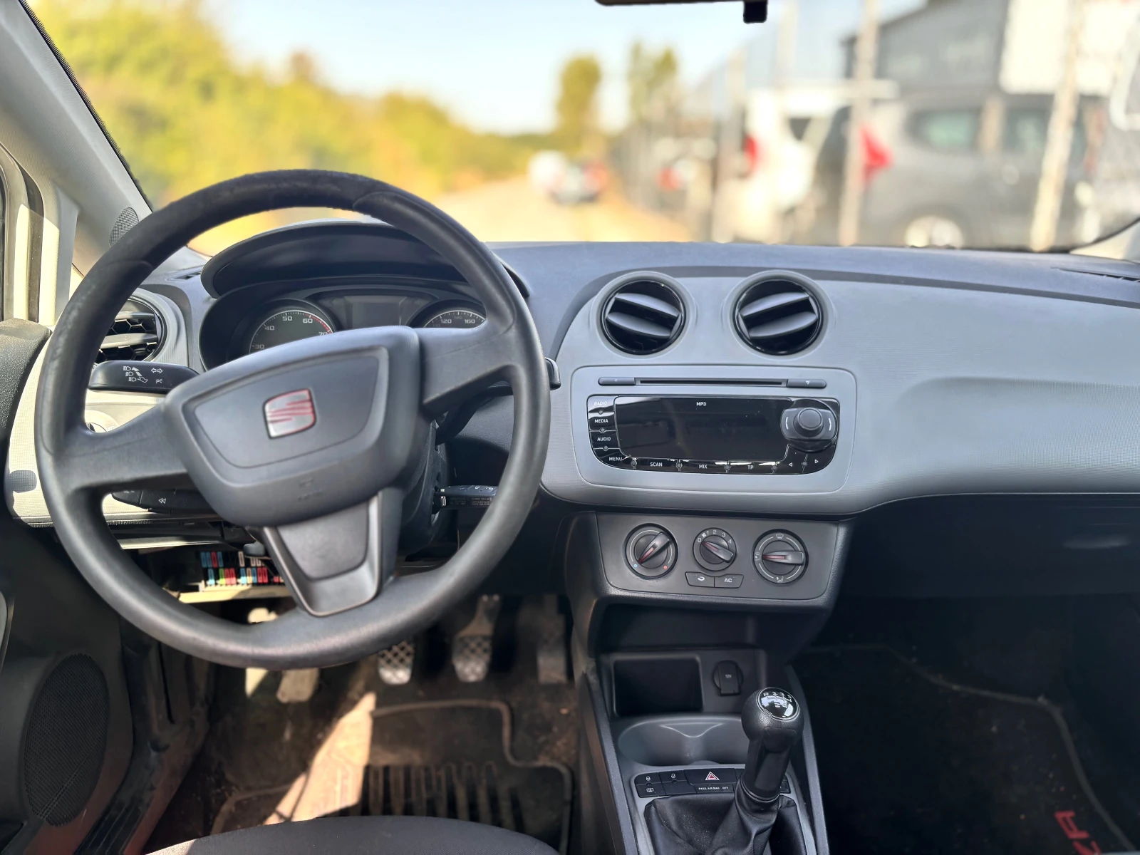 Seat Ibiza  - изображение 7