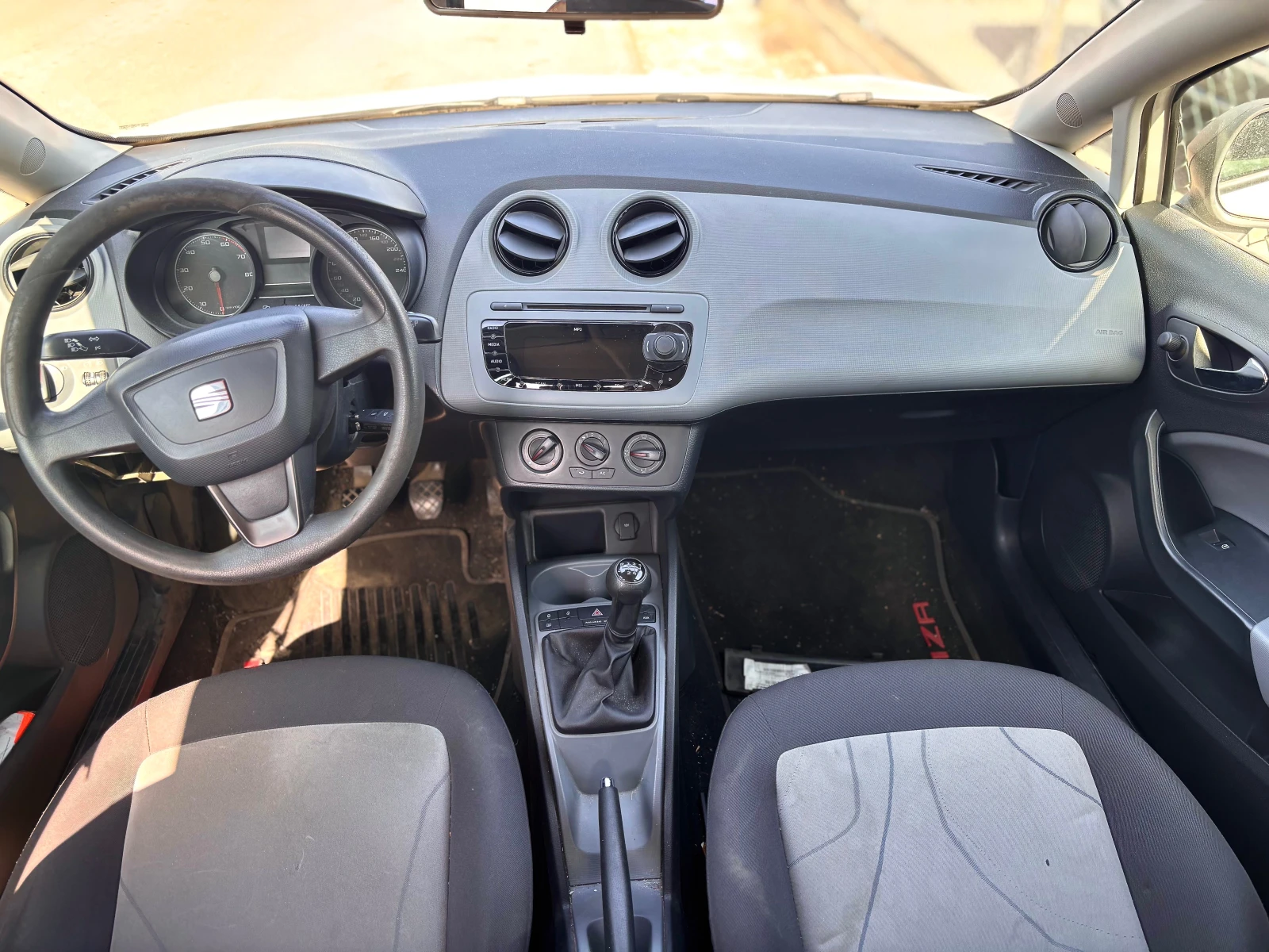 Seat Ibiza  - изображение 8