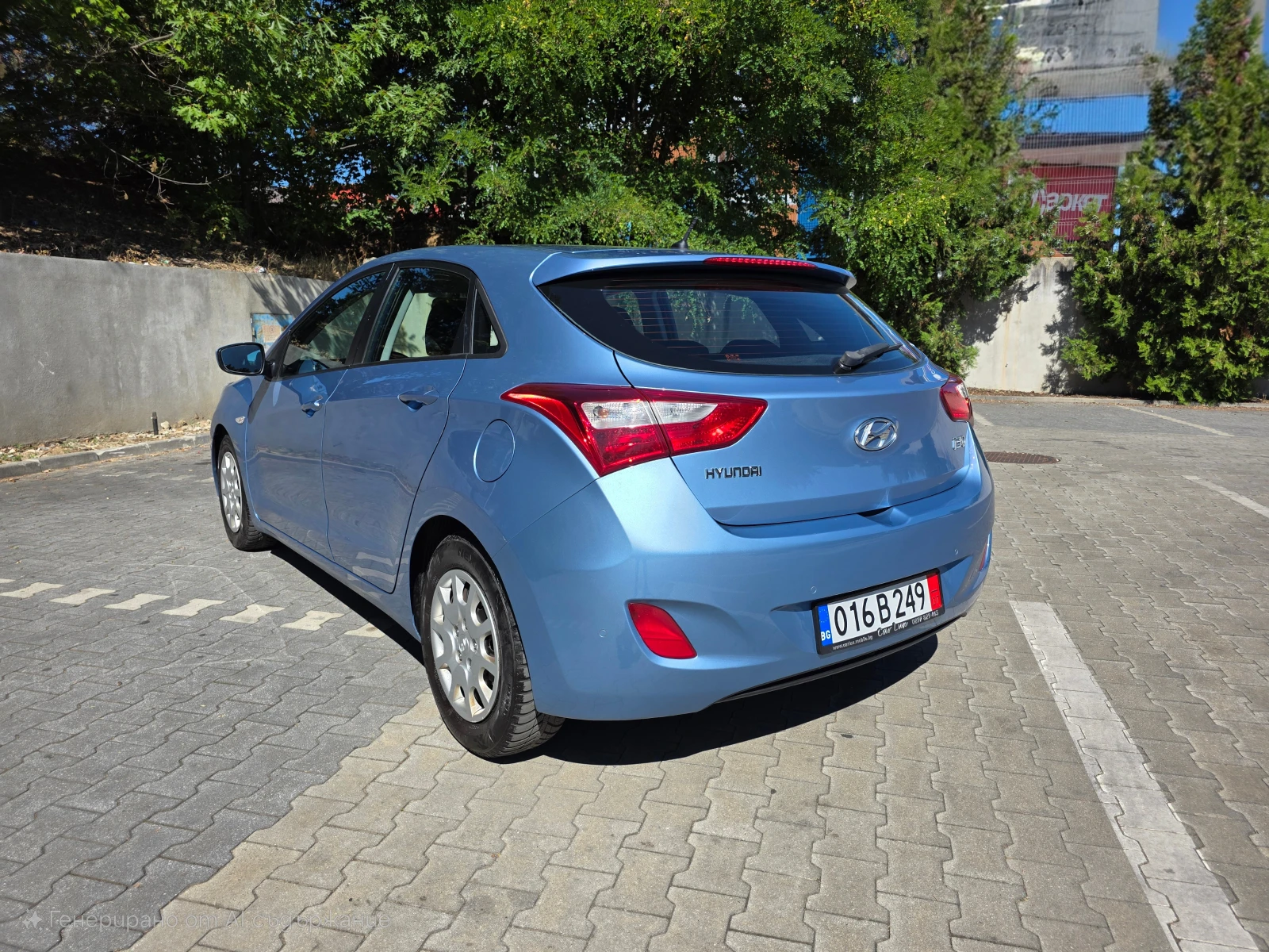 Hyundai I30 1.4i 16v - изображение 4