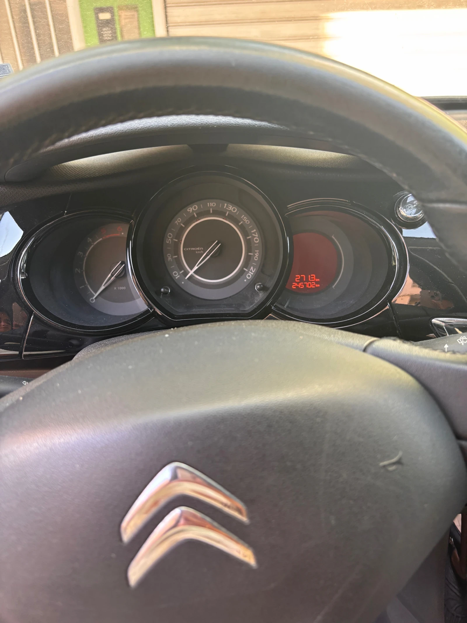 Citroen C3 1.6 HDi - изображение 10