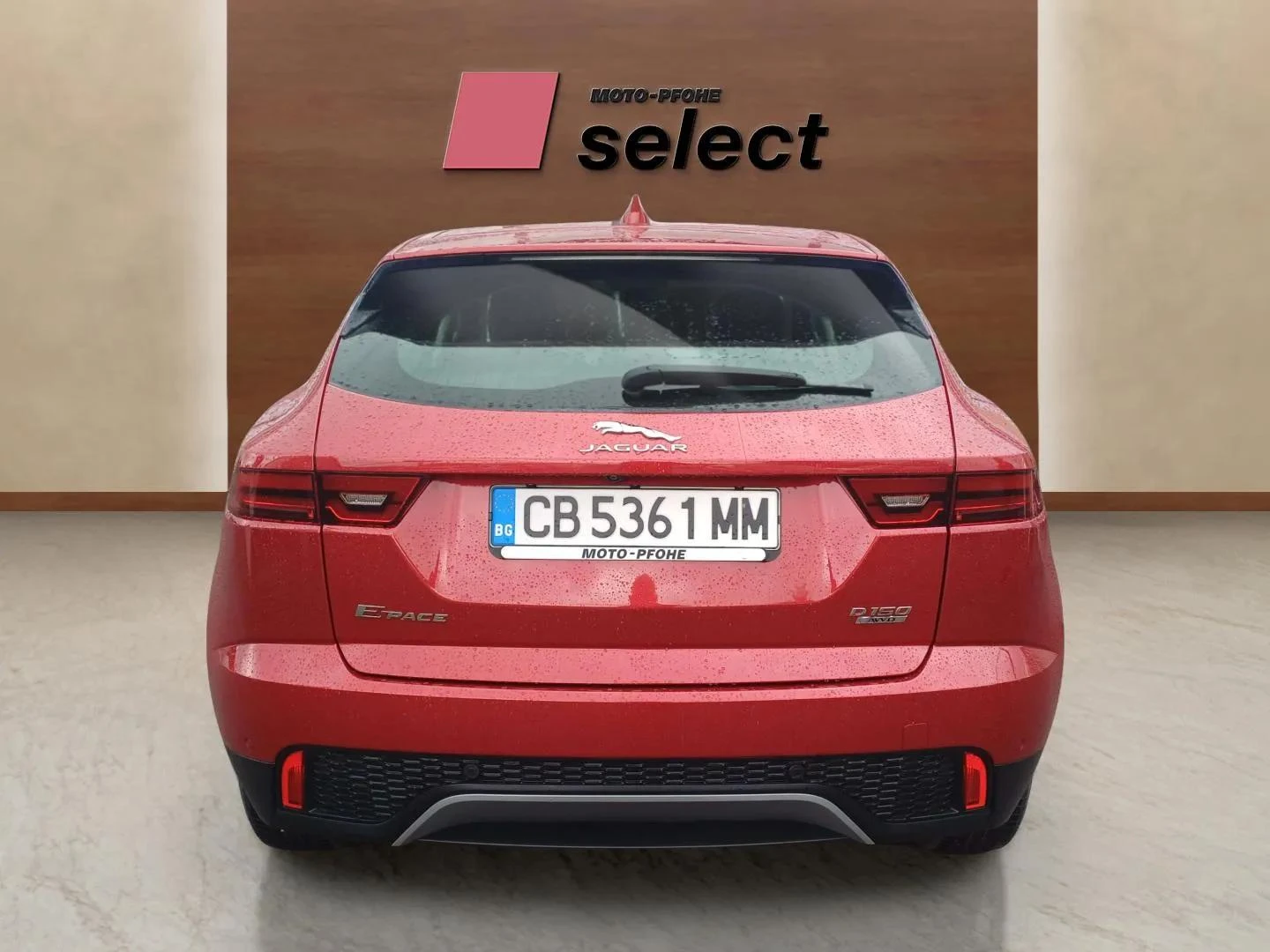 Jaguar E-pace 2.0 D - изображение 6