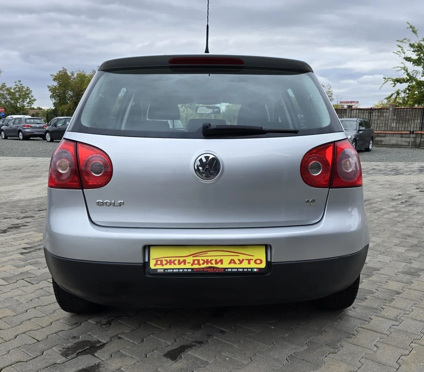 VW Golf 1.6i 102kc  - изображение 5