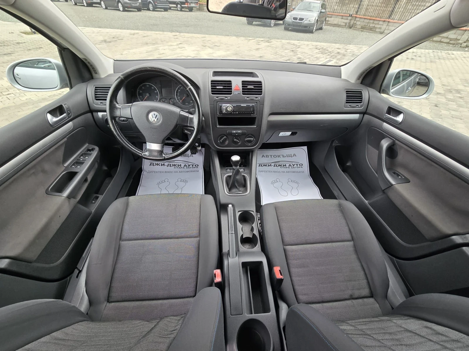 VW Golf 1.6i 102kc  - изображение 8