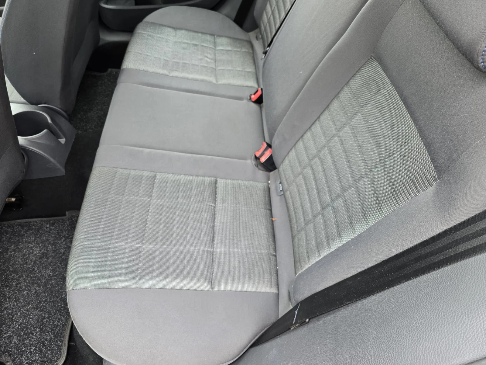 VW Golf 1.6i 102kc  | Mobile.bg   12