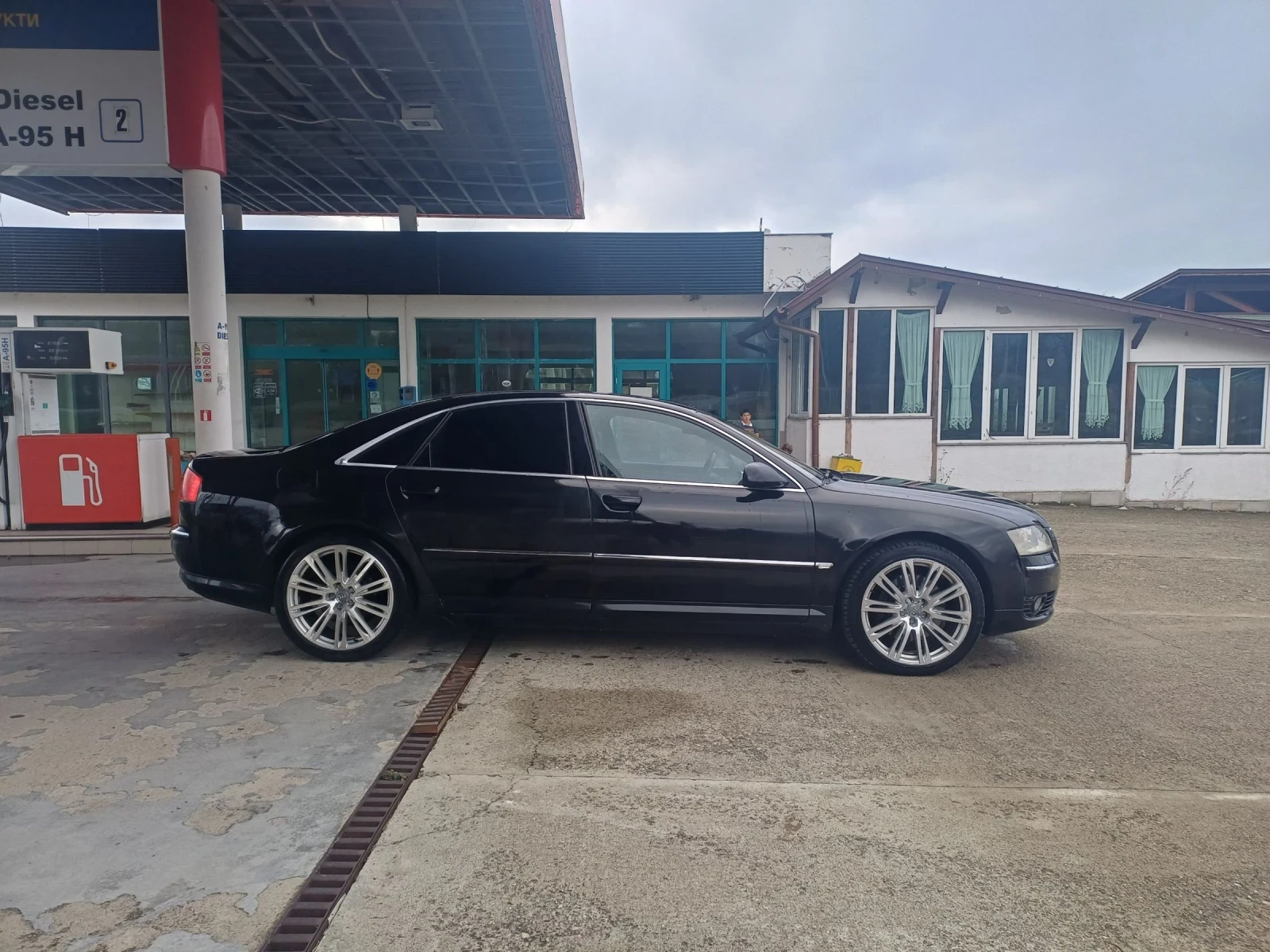 Audi A8 3, 7fsi, Газ - изображение 4