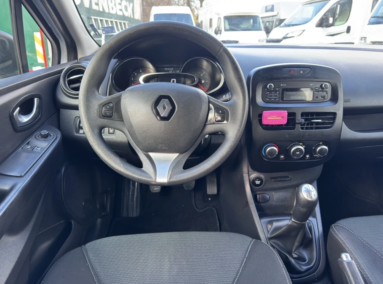 Renault Clio 1.5 ДИЗЕЛ / КАСКО / НОВИ ЗИМНИ ГУМИ  - изображение 10