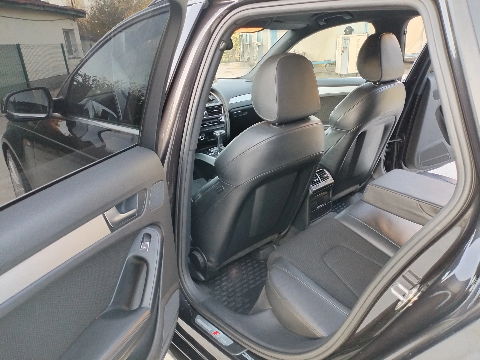 Audi A4 1.8T 3XS Line, снимка 10 - Автомобили и джипове - 53516877