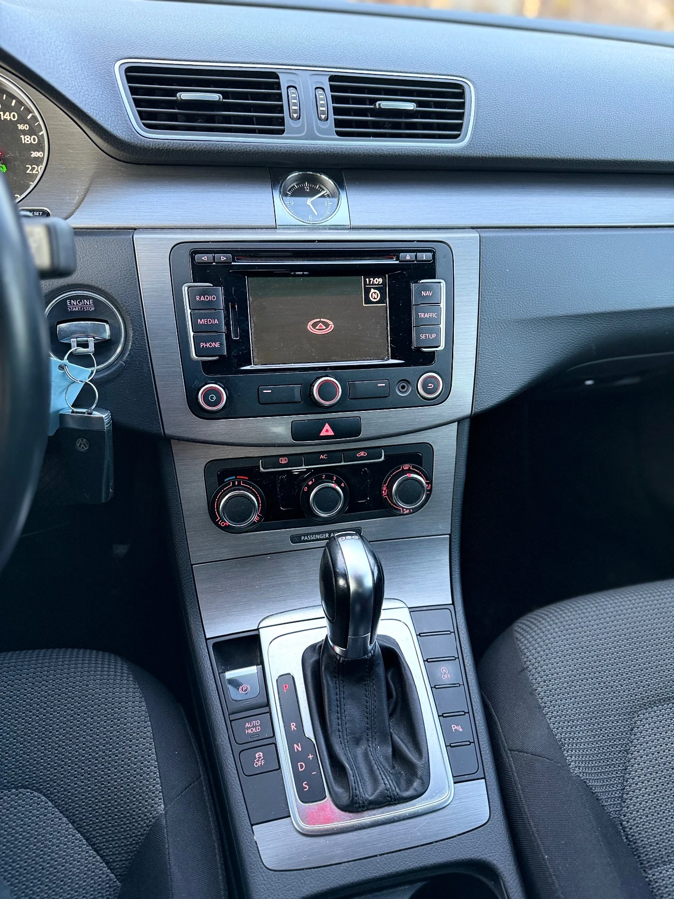 VW Passat ��������� Dsg ��������� ���������� ������ 222000�� | Mobile.bg � ����������� 13