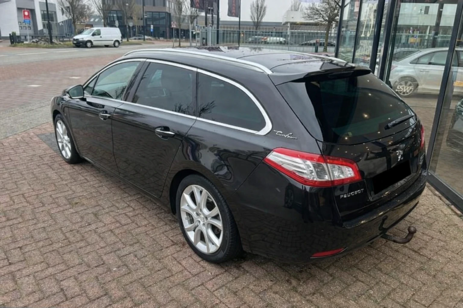 Peugeot 508 SW 1.6 THP - изображение 3