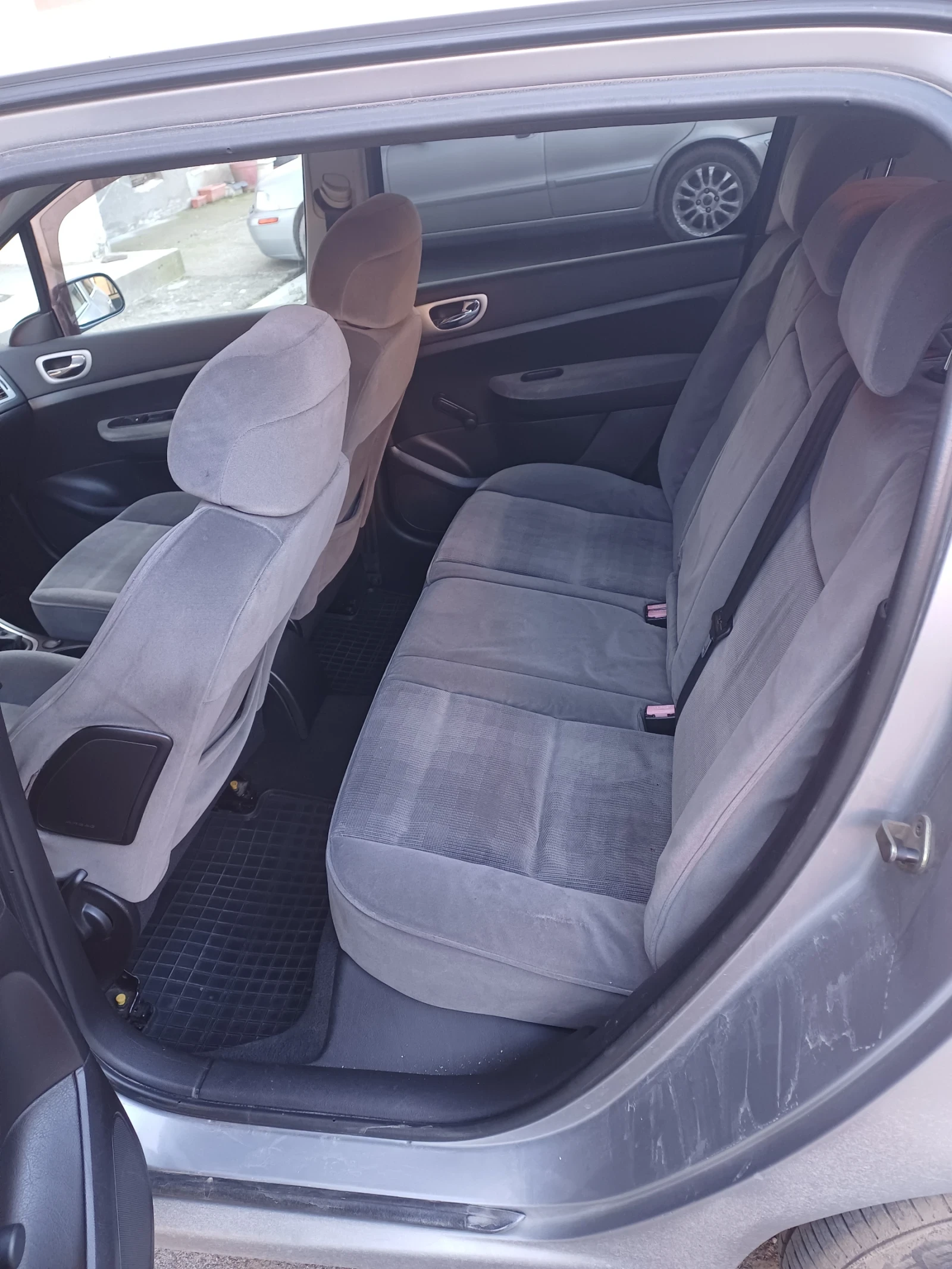 Peugeot 307, снимка 5 - Автомобили и джипове - 54058300