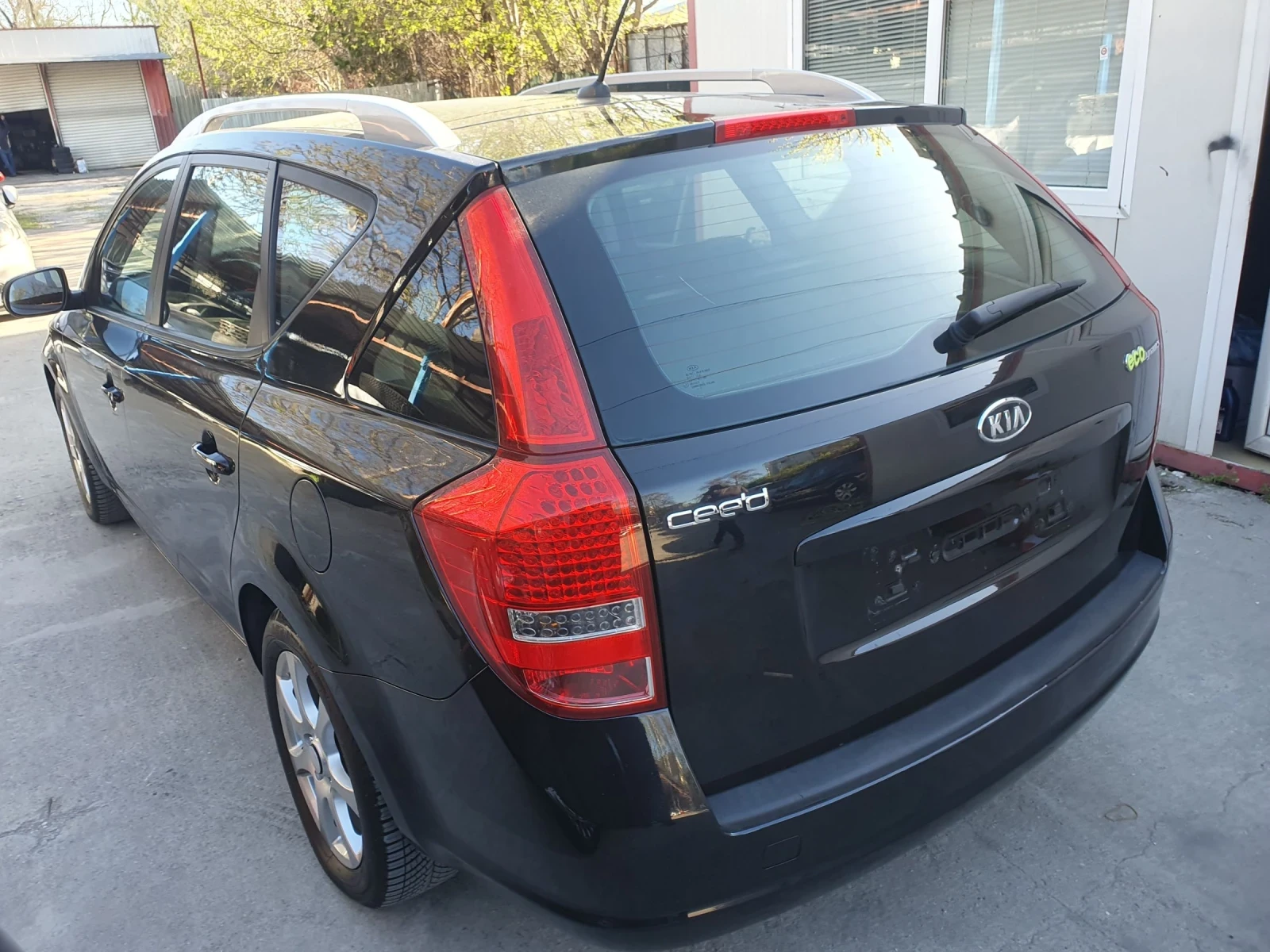 Kia Ceed 1.4 FACE NAVI KAMER�  EURO 5 | Mobile.bg � ����������� 5