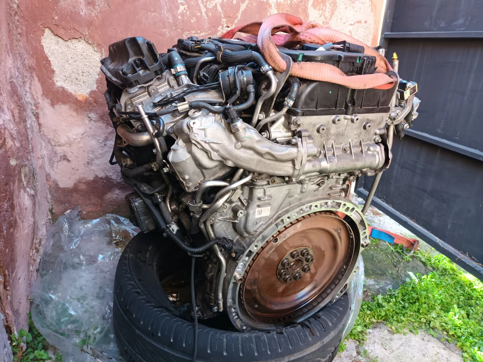 Mercedes-Benz E 200 2.2, снимка 2 - Автомобили и джипове - 54585759