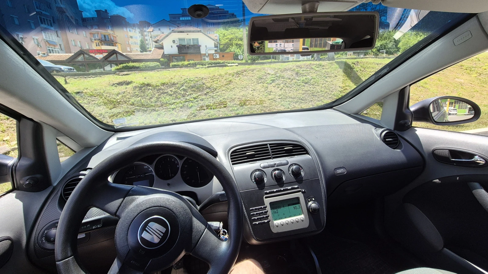 Seat Altea 1.6 Газ/Бензин, снимка 11 - Автомобили и джипове - 54753376