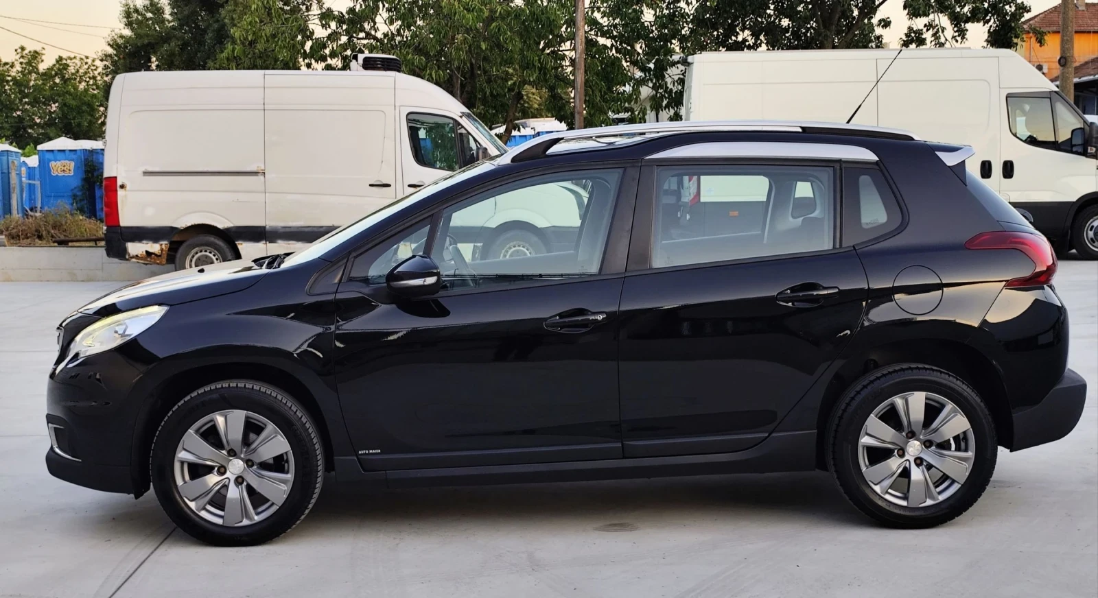 Peugeot 2008 1.6HDI-LED-EU-6-СЕРВИЗНА КНИЖКА -ОБСЛУЖЕН, снимка 4 - Автомобили и джипове - 55072351