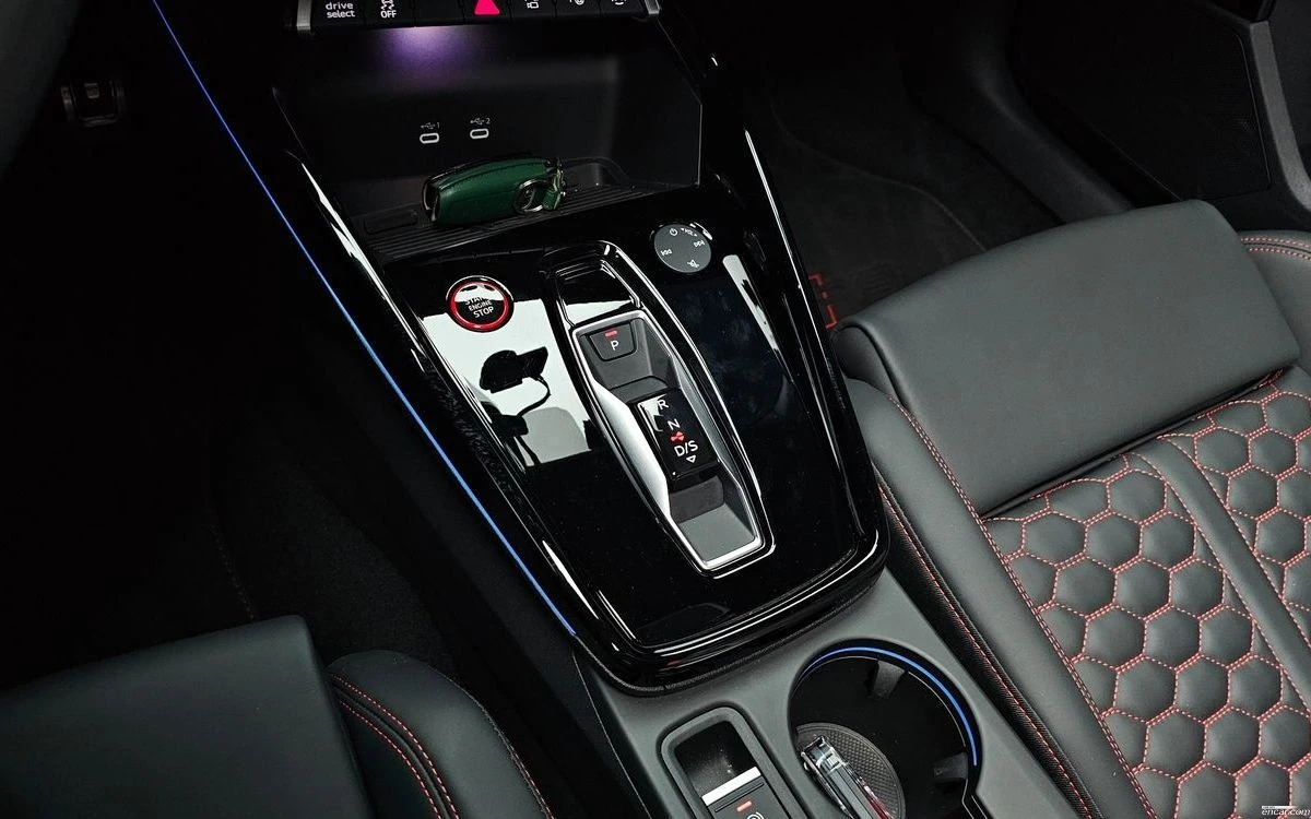 Audi Rs3 * HEAD UP * DISTRONIC * 5K KM * , снимка 11 - Автомобили и джипове - 55383467
