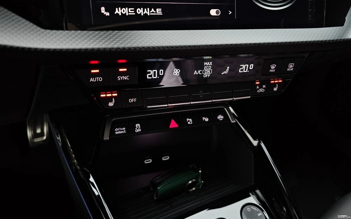 Audi Rs3 * HEAD UP * DISTRONIC * 5K KM * , снимка 10 - Автомобили и джипове - 55383467