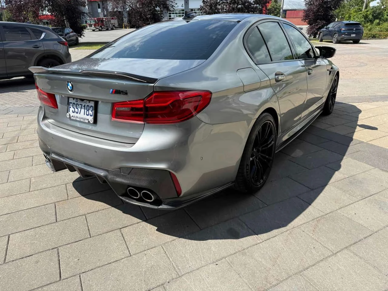 BMW M5 * Sedan * АВТОКРЕДИТ БЕЗ ПЪРВОНАЧАЛНА ВНОСКА* , снимка 11 - Автомобили и джипове - 55511836