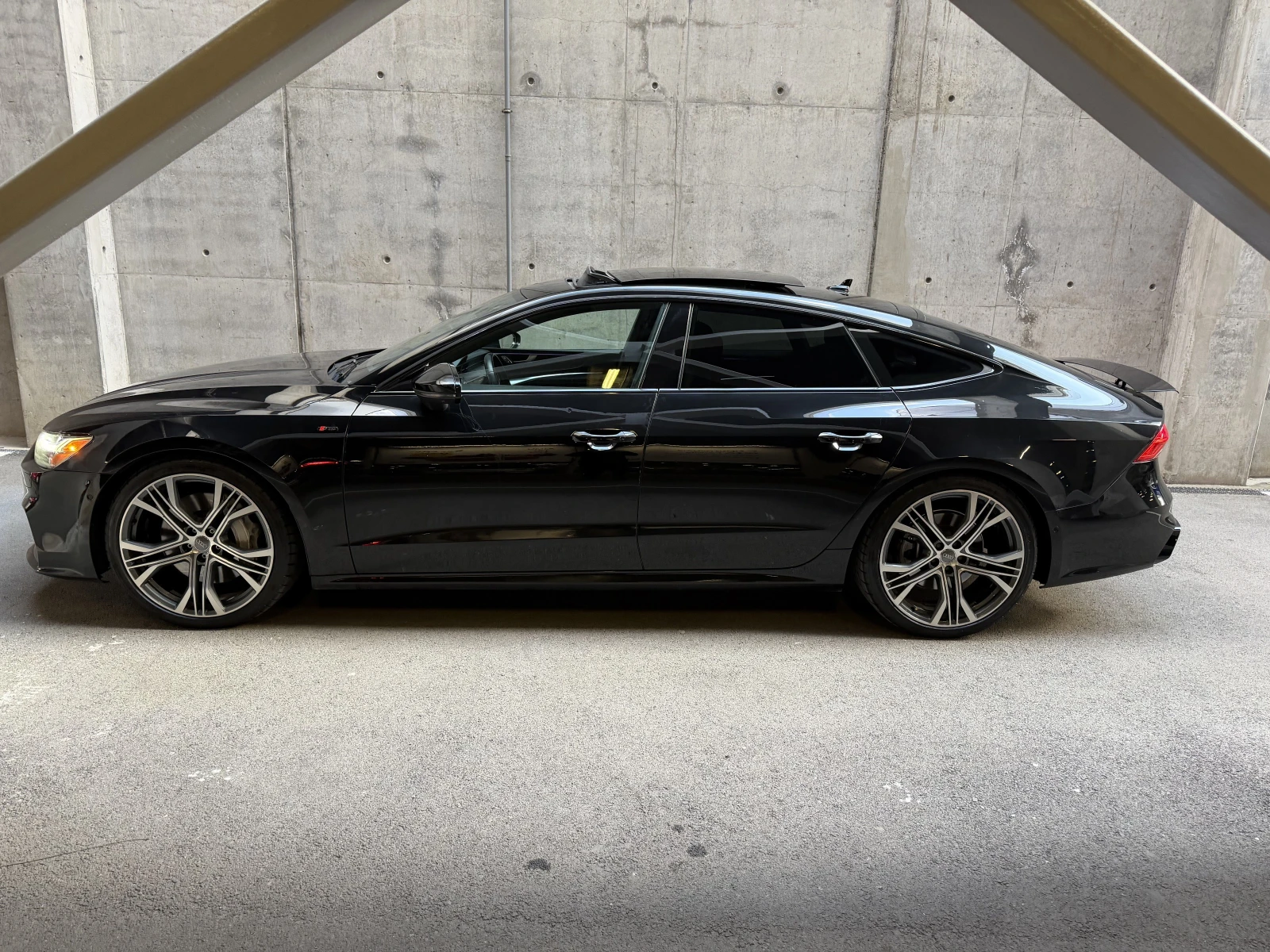 Audi A7 Sportback 55 TFSI quattro S line, снимка 2 - Автомобили и джипове - 56267057