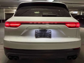 Porsche Cayenne AWD  CARFAX, снимка 4