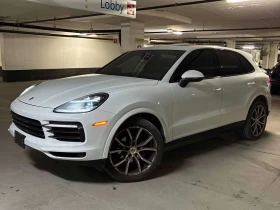 Porsche Cayenne AWD  CARFAX, снимка 2