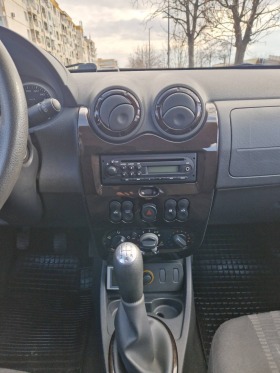 Dacia Duster 1.5. Собствен лизинг , снимка 13