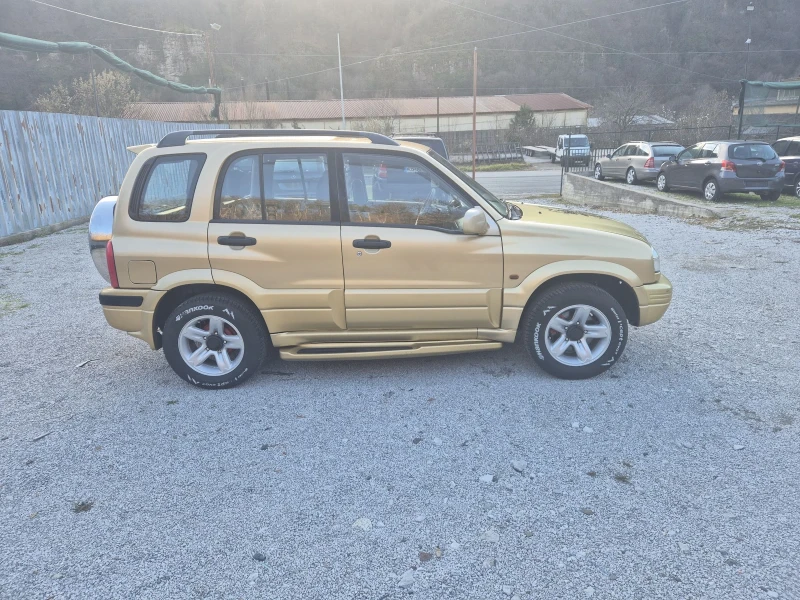 Suzuki Grand vitara ВСИЧКИ ЕКСТРИ ЗА МОДЕЛА , снимка 2 - Автомобили и джипове - 48129592