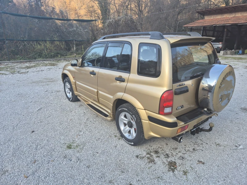 Suzuki Grand vitara ВСИЧКИ ЕКСТРИ ЗА МОДЕЛА , снимка 6 - Автомобили и джипове - 48129592