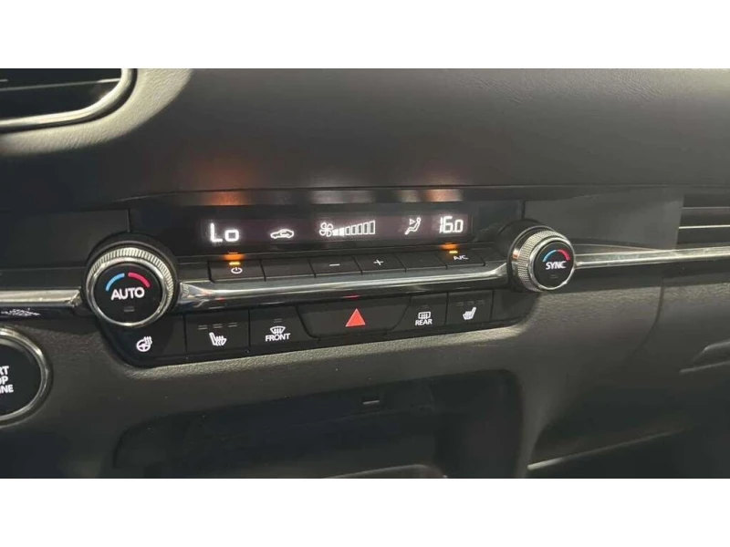 Mazda CX-30 Premium* AWD* АвтоКредит* (ЦЕНА ДО БГ), снимка 14 - Автомобили и джипове - 52619708