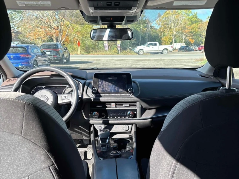 Nissan Rogue * SV Moonroof AWD * CARFAX * БЕЗ ПЪРВОНАЧАЛНА ВНОС, снимка 9 - Автомобили и джипове - 52950708