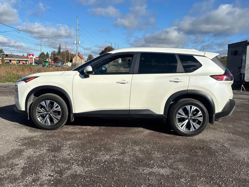 Nissan Rogue * SV Moonroof AWD * CARFAX * БЕЗ ПЪРВОНАЧАЛНА ВНОС, снимка 2 - Автомобили и джипове - 52950708