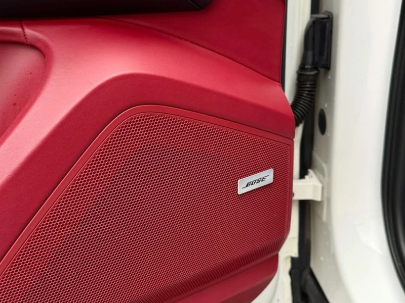 Porsche Cayenne  * CARFAX * БЕЗ ПЪРВОНАЧАЛНА ВНОСКА, снимка 11 - Автомобили и джипове - 53102764