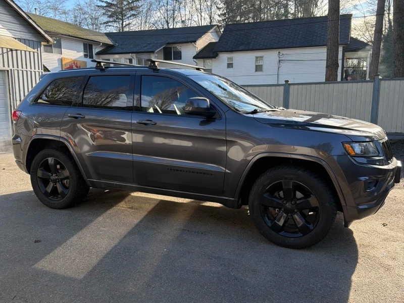 Jeep Grand cherokee 2015 * Laredo * CARFAX * ОТ ПРЕДСТАВИТЕЛСТВО , снимка 4 - Автомобили и джипове - 53174556
