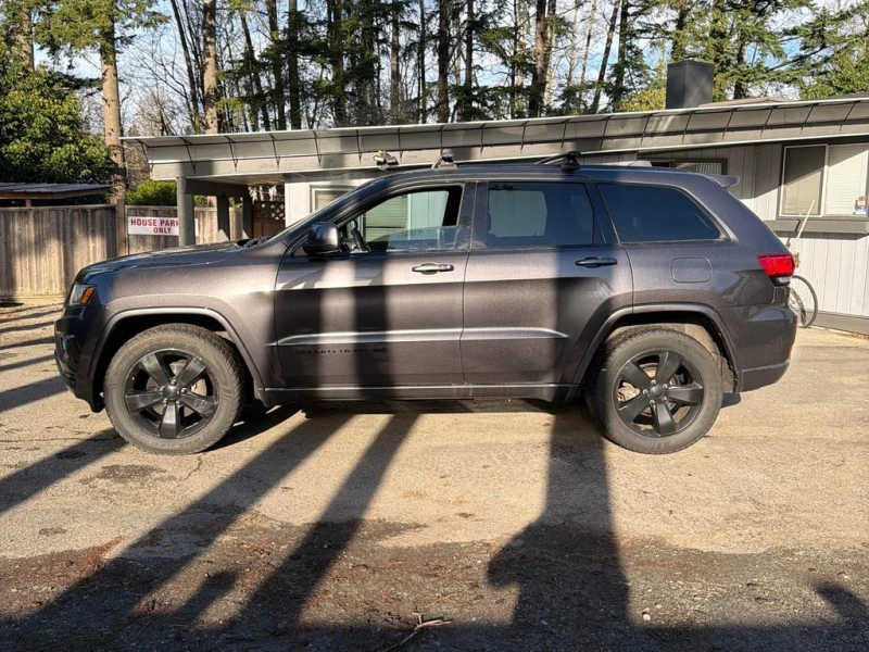 Jeep Grand cherokee 2015 * Laredo * CARFAX * ОТ ПРЕДСТАВИТЕЛСТВО , снимка 3 - Автомобили и джипове - 53174556