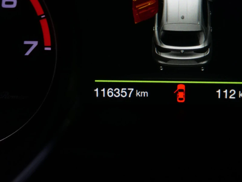 Alfa Romeo Stelvio Ti Sport* CARFAX* АвтоКредит* (ЦЕНА ДО БГ), снимка 12 - Автомобили и джипове - 53245228