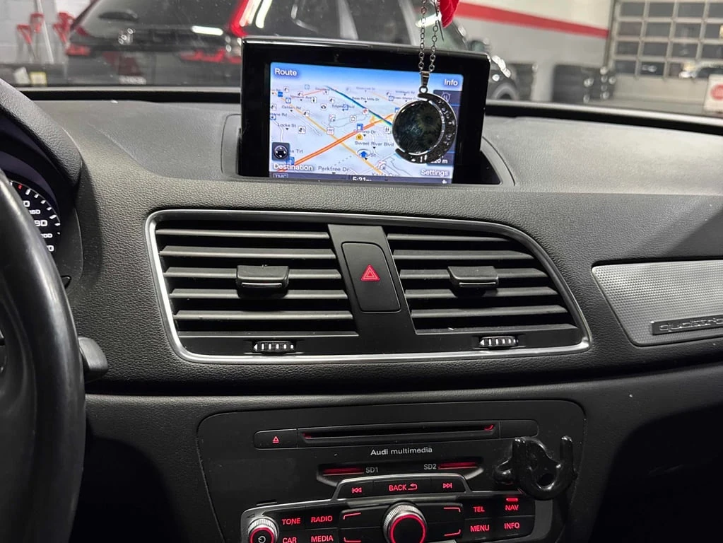 Audi Q3 * Progressiv * CARFAX * БЕЗ ПЪРВОНАЧАЛНА ВНОСКА - изображение 9