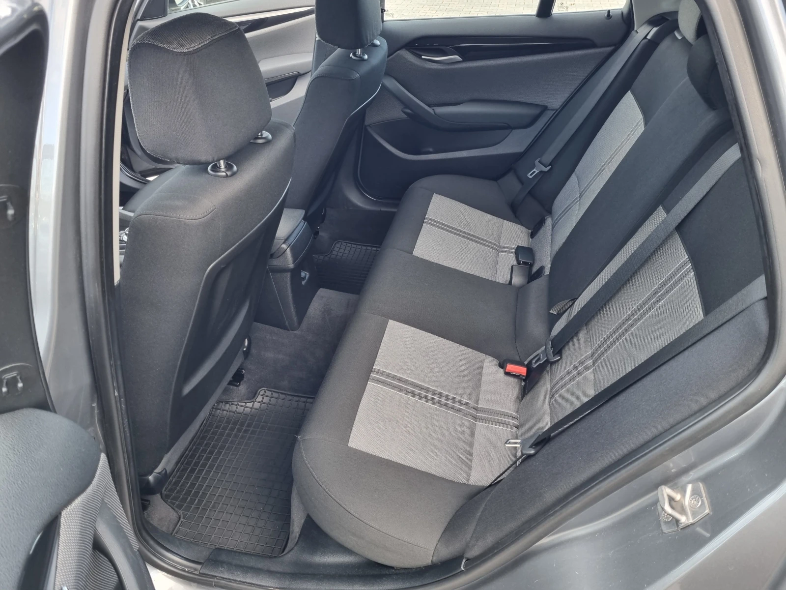 BMW X1 2.0D XDrive-�������= �������� ������� � BMW !!! | Mobile.bg � ����������� 9