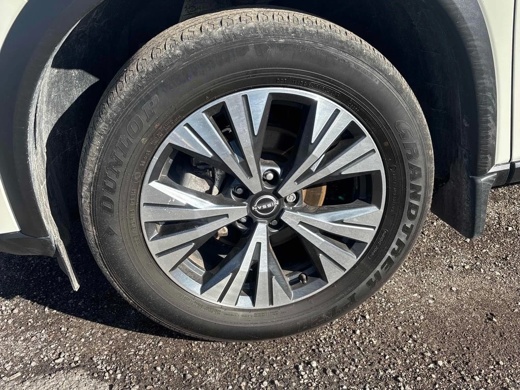 Nissan Rogue * SV Moonroof AWD * CARFAX * БЕЗ ПЪРВОНАЧАЛНА ВНОС - изображение 7