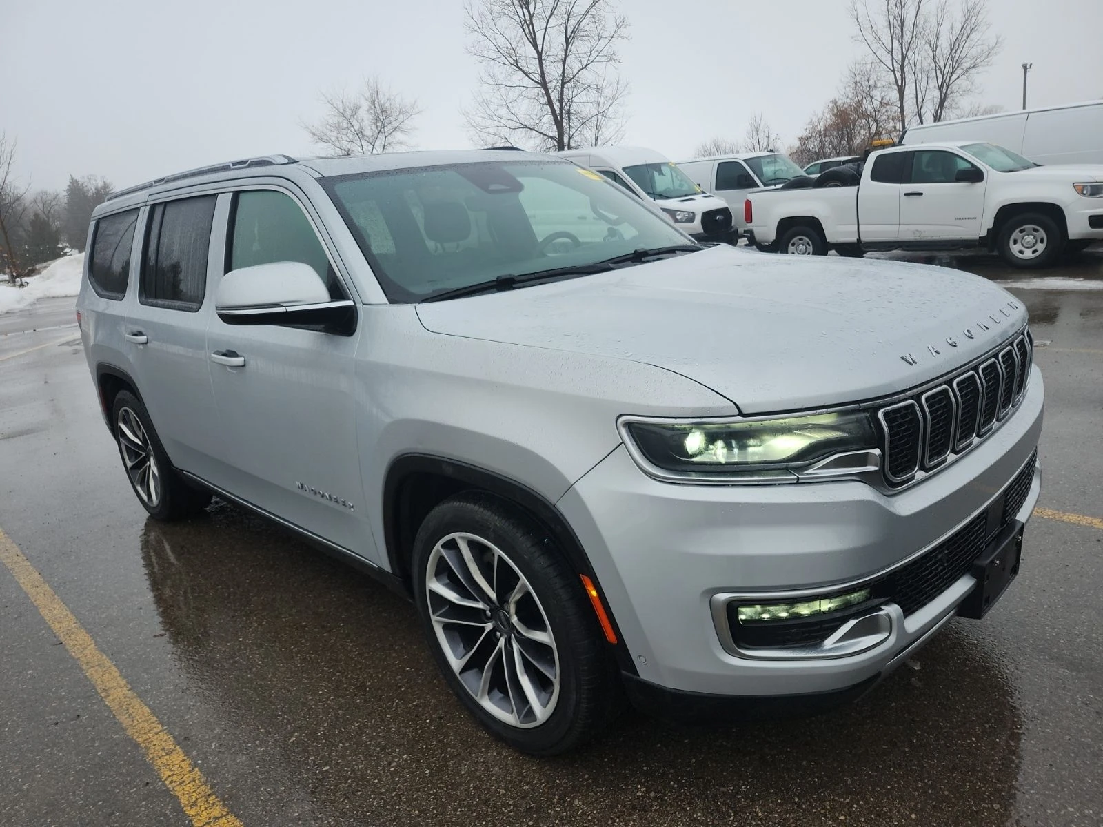 Jeep Grand Wagoneer SERIES III  CARFAX - изображение 2