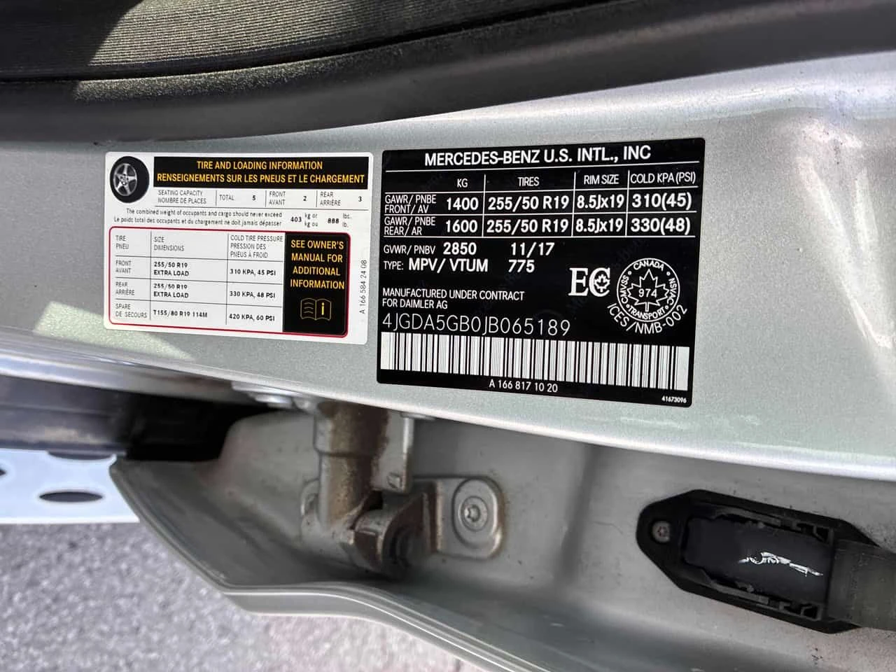 Mercedes-Benz GLE 400 2 КЛЮЧА * 360 * ПОДГРЕВИ * ПАНО * KEYLESS * CARFAX, снимка 10 - Автомобили и джипове - 54230444