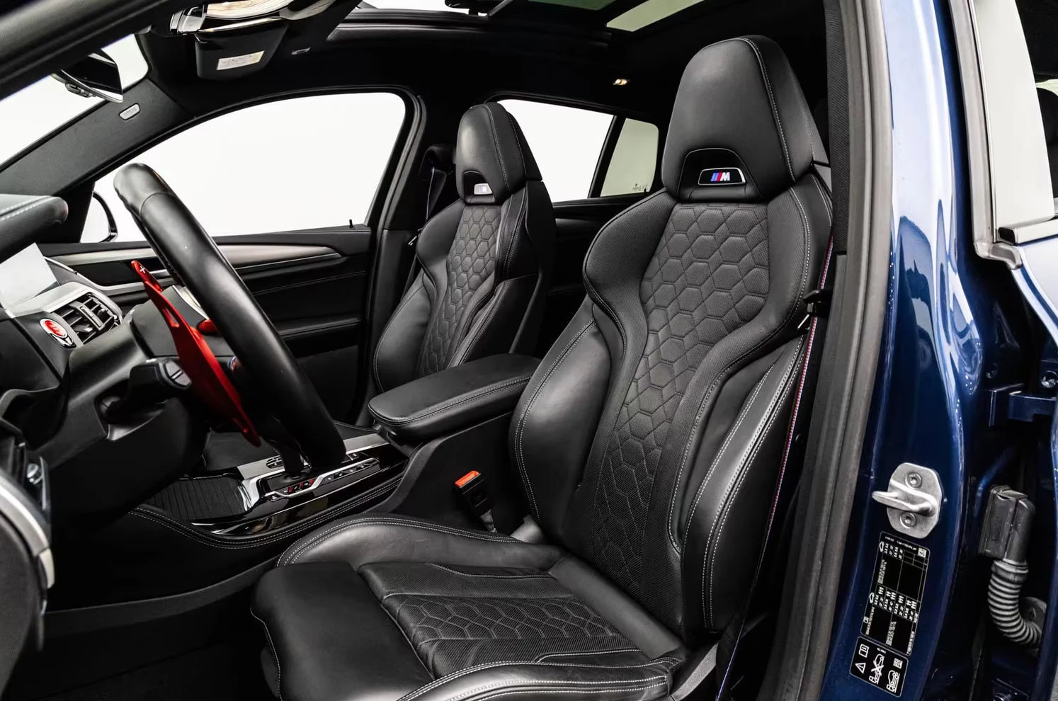 BMW X4 COMPETITION/510HP/PANO/SHADOW/HUD/H&K/EDITION/350z, снимка 12 - Автомобили и джипове - 54354255