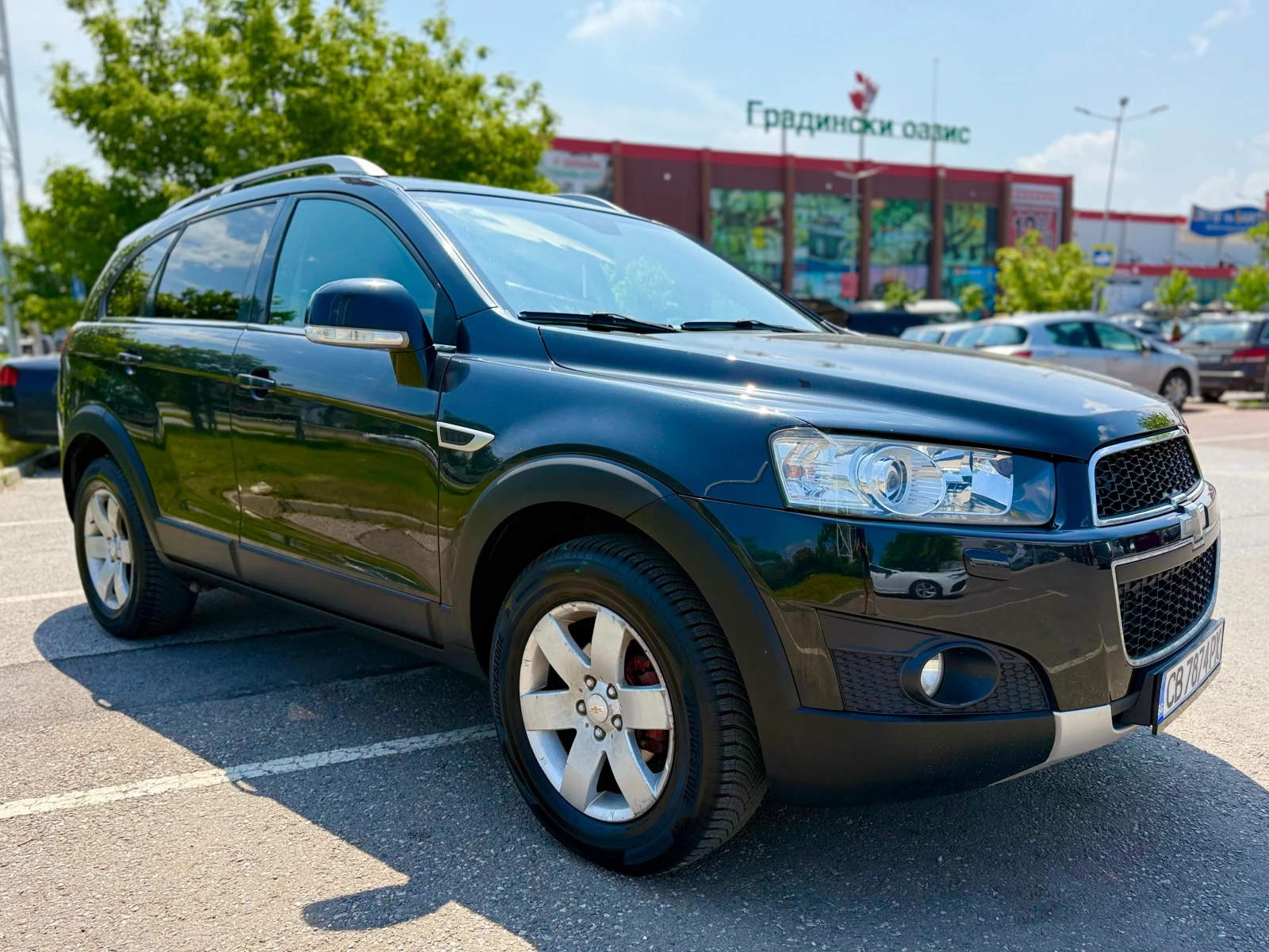 Chevrolet Captiva 2.2D 6 МЕСЕЦА ГАРАНЦИЯ ИЛИ 5000КМ СЕРВИЗНА ИСТОРИЯ, снимка 6 - Автомобили и джипове - 54869373