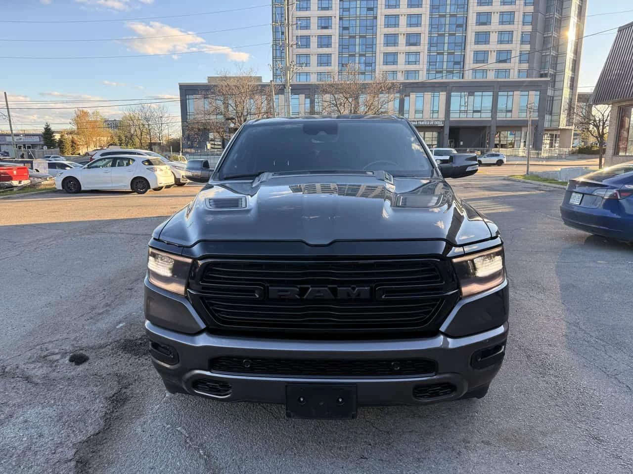 Dodge RAM 1500 * Sport * CARFAX * ЦЕНА ДО БГ, снимка 2 - Автомобили и джипове - 55086244
