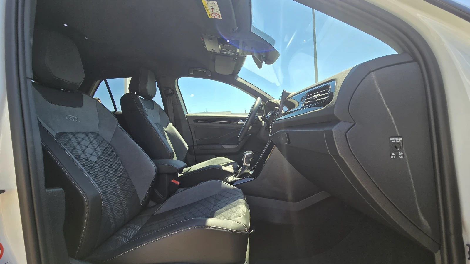 VW T-Roc R-Line 1.5 TSI DSG, снимка 8 - Автомобили и джипове - 55278181
