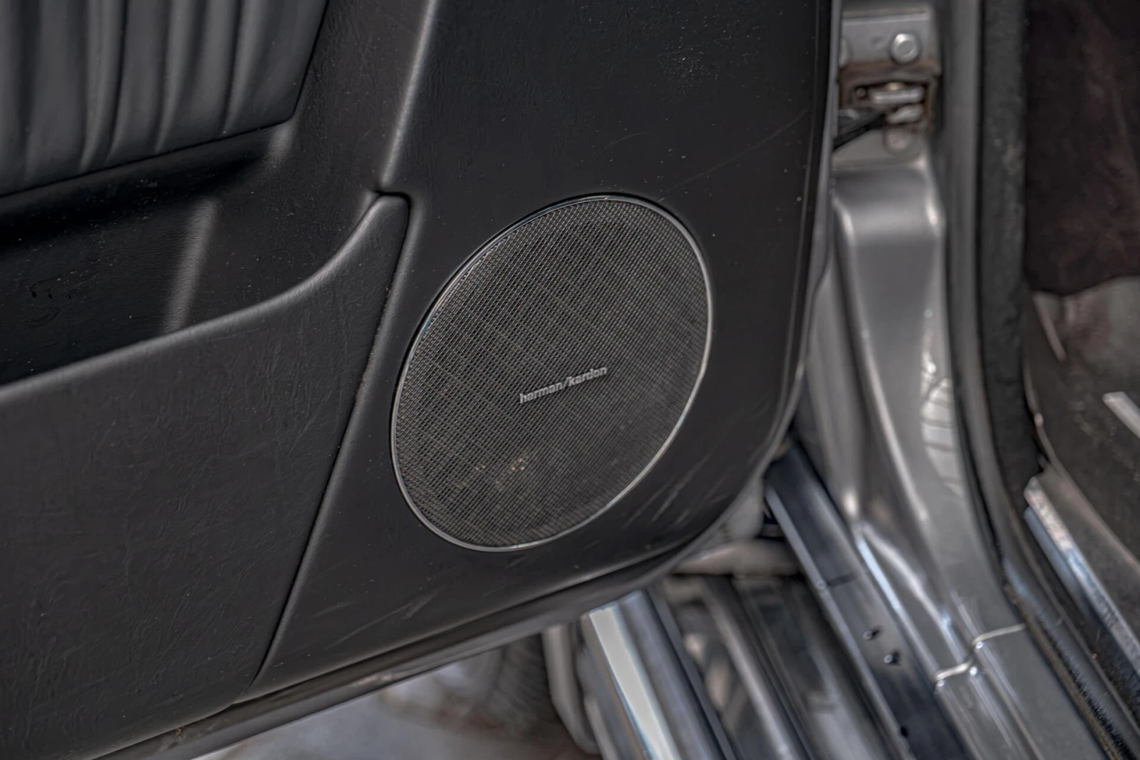 Mercedes-Benz G 350 Designo/Memory/Harman Kardon/Камера/Обдухване/Шибе, снимка 9 - Автомобили и джипове - 55383390