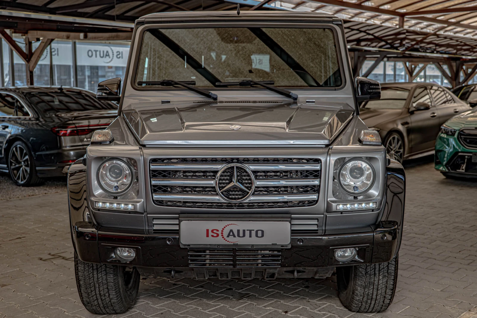 Mercedes-Benz G 350 Designo/Memory/Harman Kardon/Камера/Обдухване/Шибе