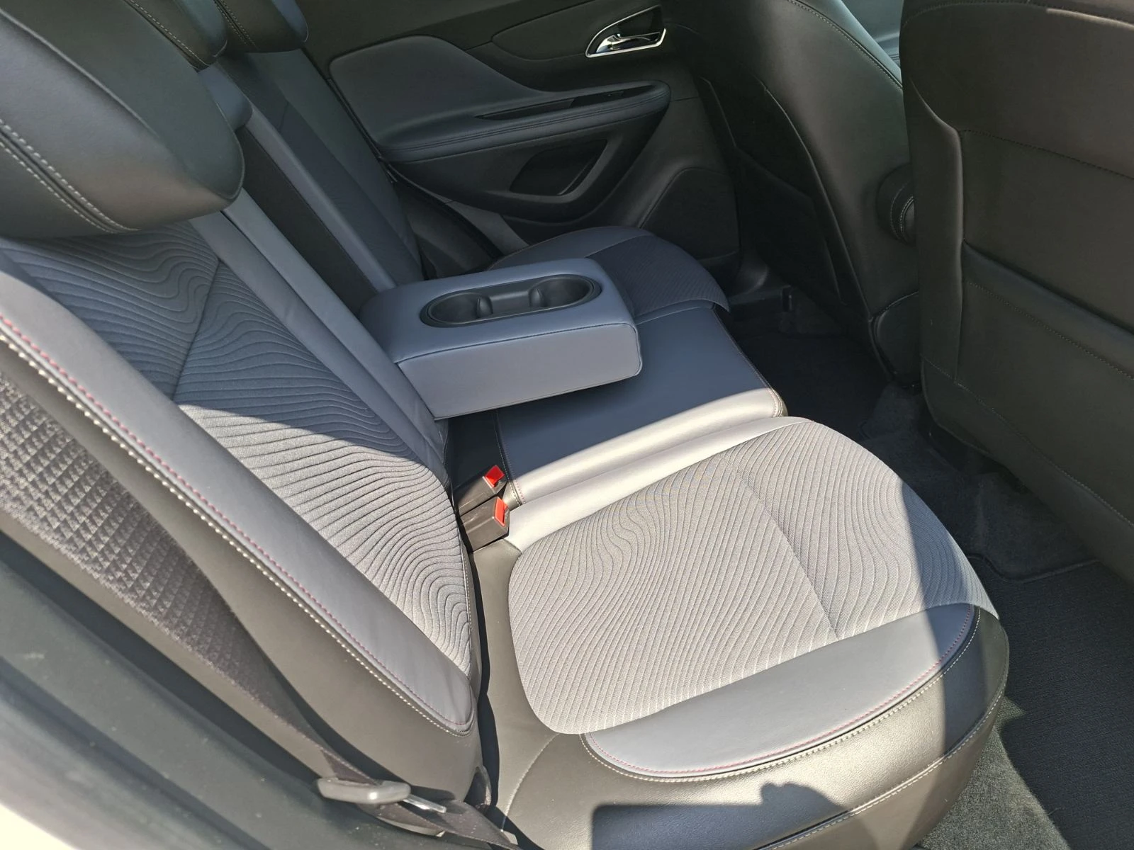 Opel Mokka 1.4i 140 k.s Cosmo 4WD ��������� | Mobile.bg � ����������� 11
