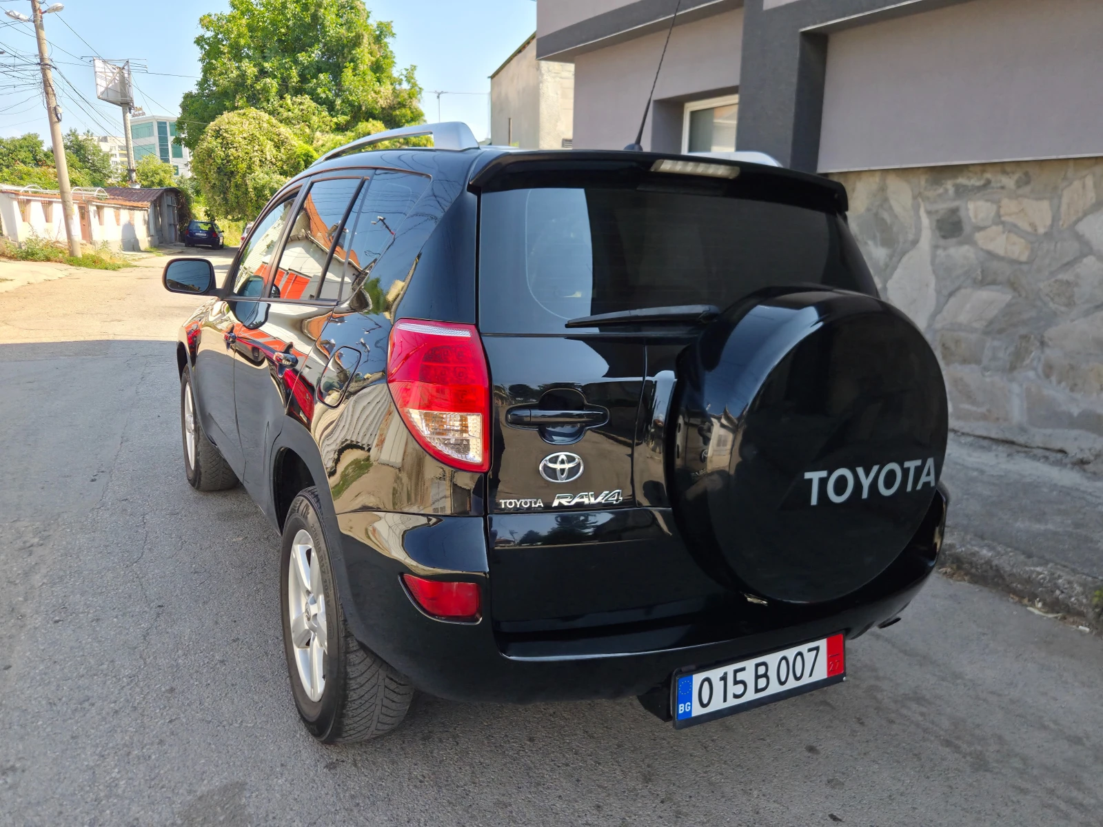 Toyota Rav4 2.2D4D 4x4 136к.с. ОТЛИЧНА, снимка 5 - Автомобили и джипове - 55775810