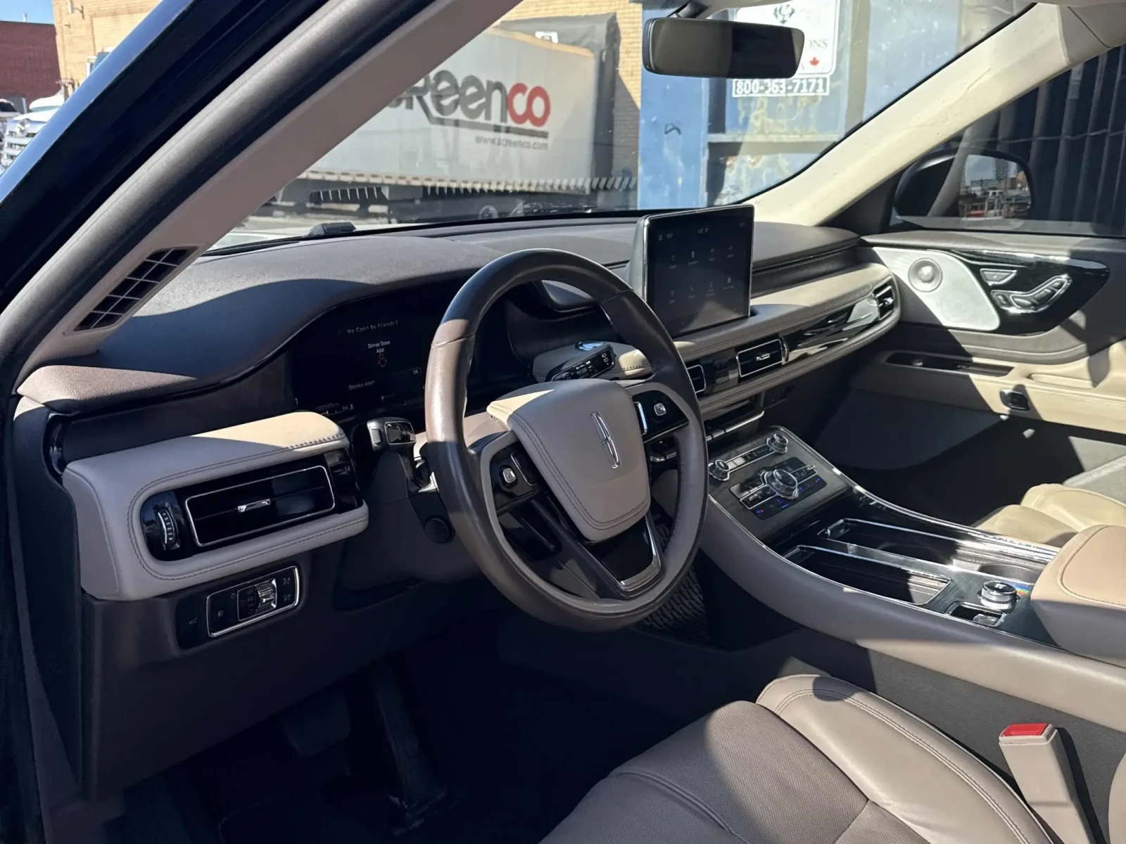 Lincoln Aviator МАСАЖ* ОБДУХ* HEAD-UP* REVEL AUDIO* , снимка 7 - Автомобили и джипове - 55782503